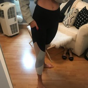 Abercrombie and Fitch workout capri